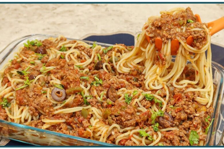 Macarrão com Carne Moída