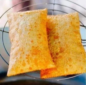Massa de Pastel de Feira: Crocância e Sabor Caseiro