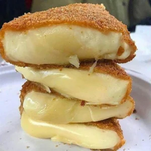Queijo Empanado e Assado…. Ver mais